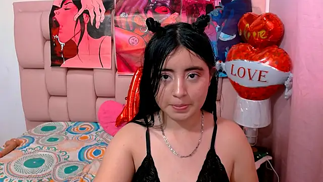 angelhotlatina18