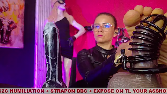 MistressSlut1 webcam