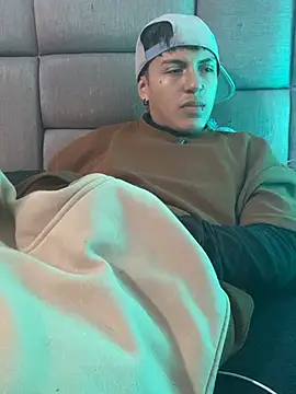 NaytonFreeman webcam