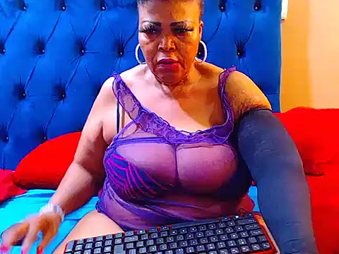 ebonycandy10 webcam