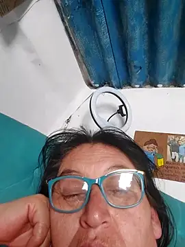 clarita_01 - Clarita_01's free webcam - UK Sex Cams