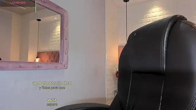 amber_sparkle webcam