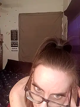 snowbird1117 - Snowbird1117's free webcam - UK Sex Cams