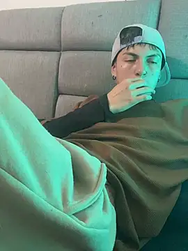 NaytonFreeman webcam