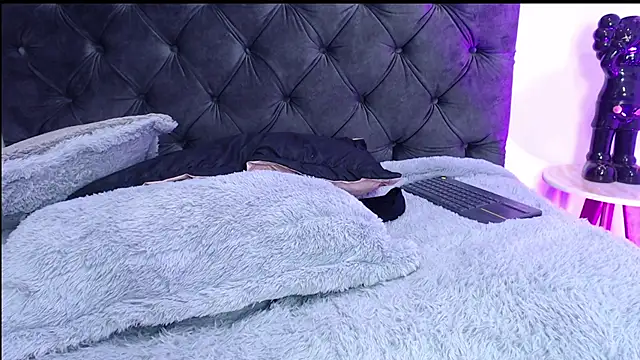 katrin_hancool webcam