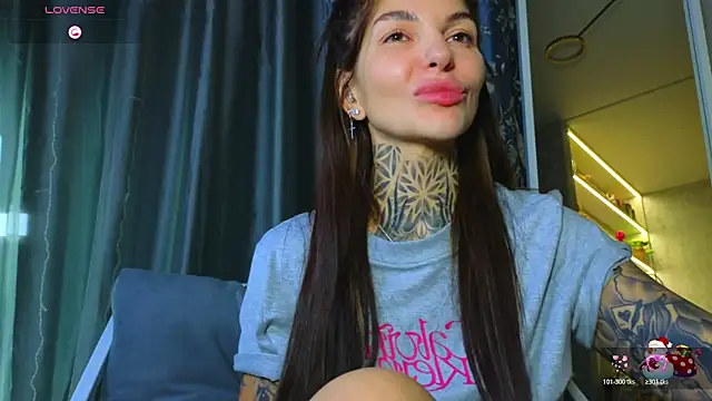 tattooedBabyy webcam