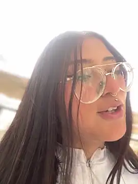 StrawberryPink_ webcam