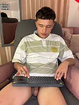 Dominik_Souza webcam