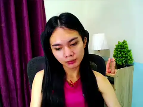 devine_goddess webcam