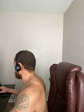 fathero1time - Fathero1time's free webcam - UK Sex Cams