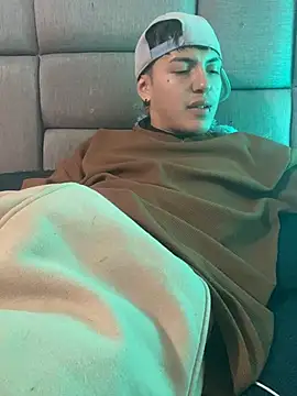 NaytonFreeman webcam