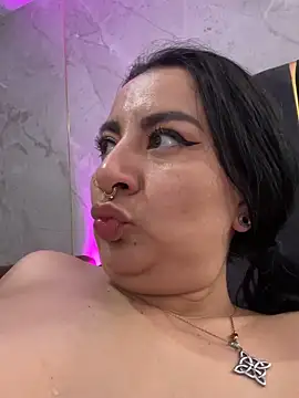 Abril_Luv webcam