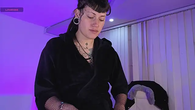 _sharlotte777 webcam