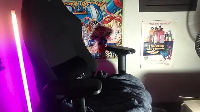 LuciferSantoryu webcam