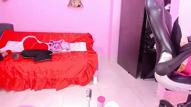 MATURE_WHOR33 webcam