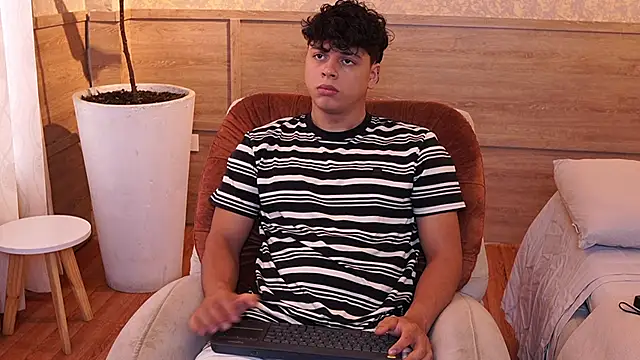 Ethan_occonor webcam