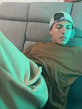 NaytonFreeman webcam