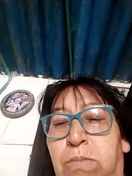 clarita_01 - Clarita_01's free webcam - UK Sex Cams