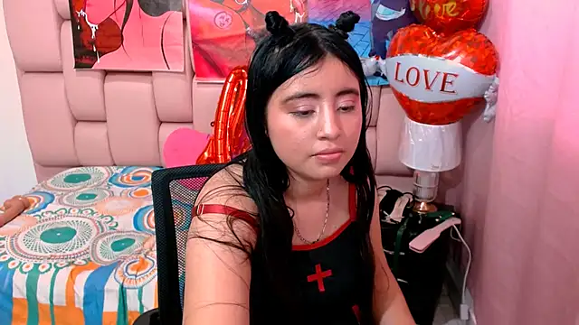 angelhotlatina18 webcam