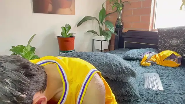 Andy_Belier23 on FreeCamNet