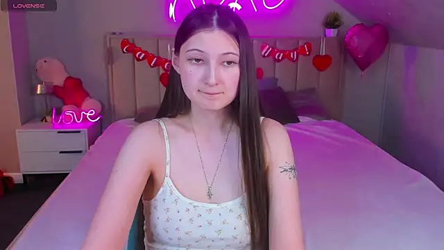 ella_burns - Ella_Burns's free webcam - UK Sex Cams