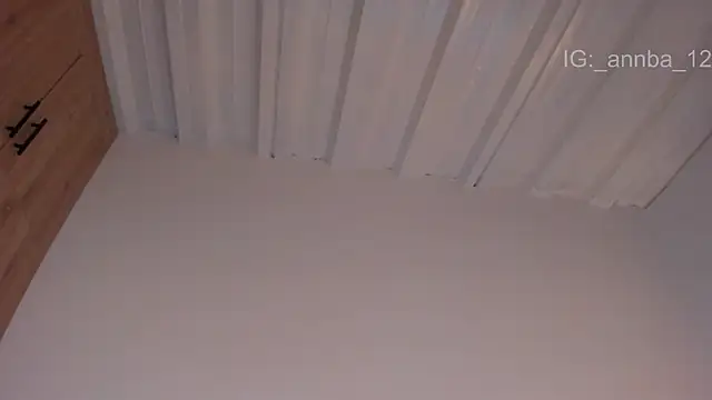 annie_barozzi webcam