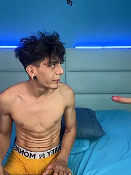 abrilandjulian webcam