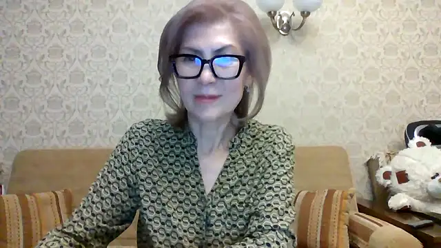 Elegant00Lady webcam