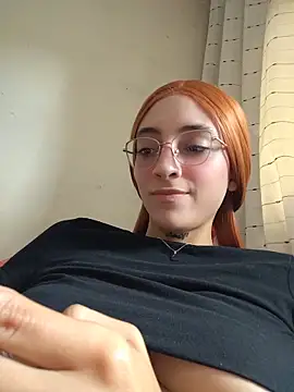 Dani-peggin webcam