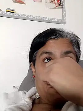 Webcam Model (Molly_newman6)  is live.Free join now!