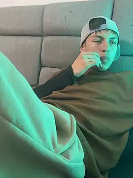 NaytonFreeman webcam