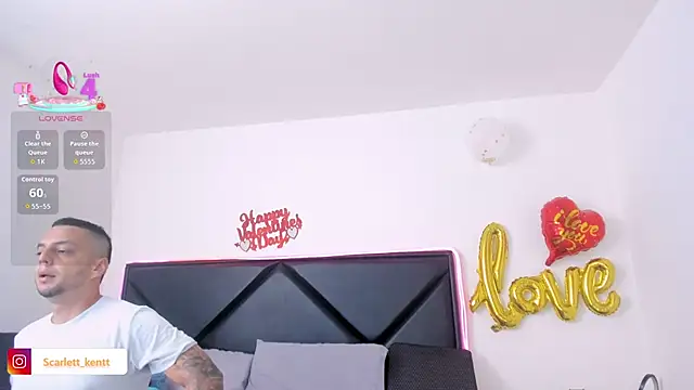 ScarlettAndClark webcam