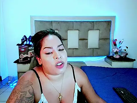 indiantopaz694u webcam