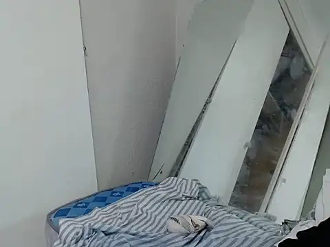 BootyCaramelxx webcam