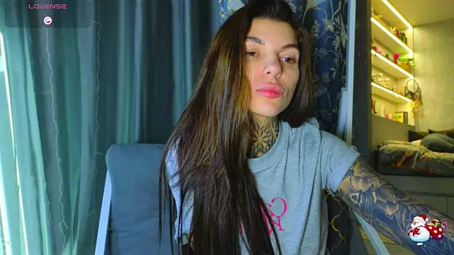 tattooedBabyy webcam