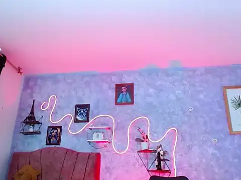 Everlin__Hot_ webcam