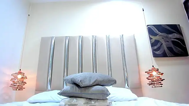 ScarletthJonnes webcam