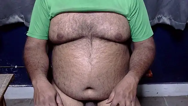 hairysubcub_70 webcam