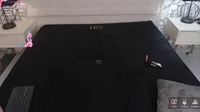 Venusandrea29 webcam