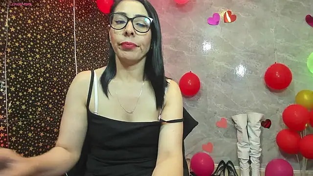 adellelennoxx webcam