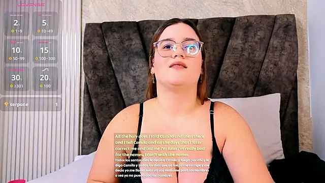 zoe_hugeboobs webcam