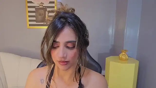 agatha_brooks_t - Agatha_brooks_t's free webcam - UK Sex Cams