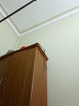 lyly-68688 - Lyly-68688's free webcam