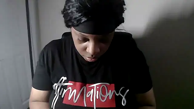 sexymona1218 - Sexymona1218's free webcam