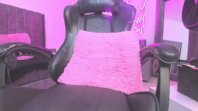 silvana__miller webcam