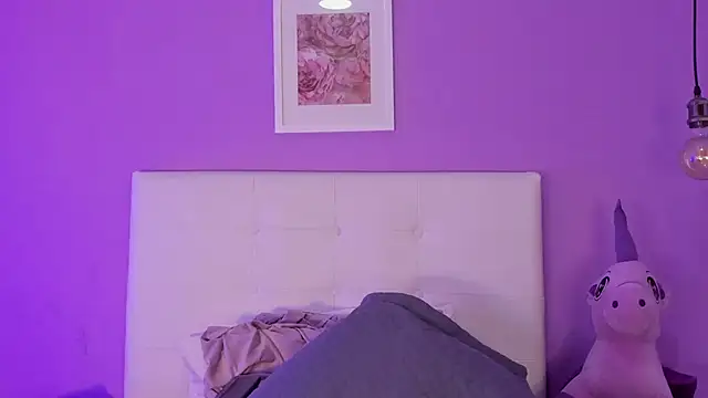 Charlotte11-11 webcam