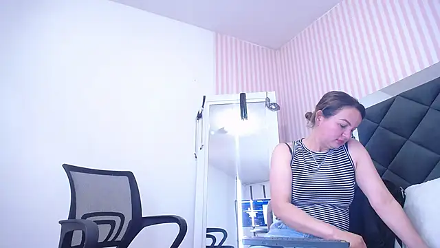 ViictoriaJones_ webcam