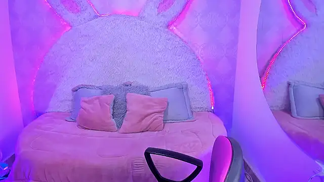 valentina_clk webcam