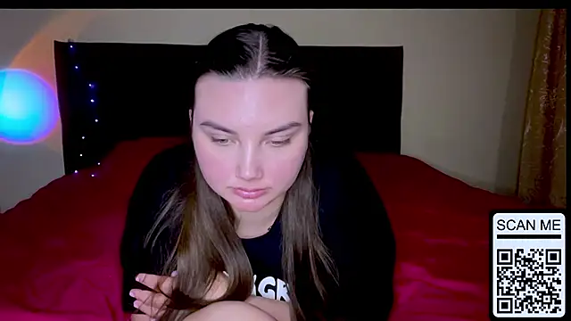 Dreamyblushfairy webcam