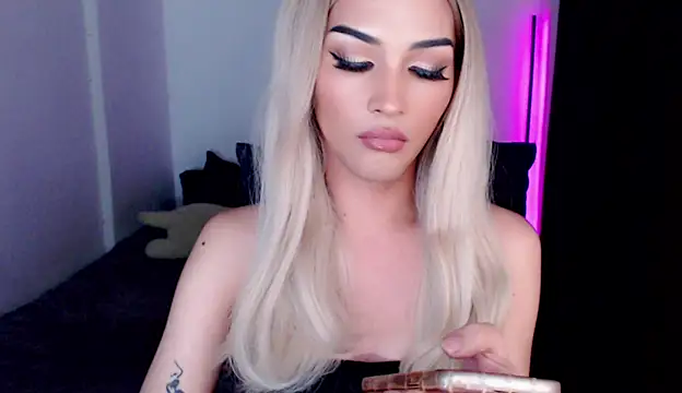 Alicegreenexx webcam